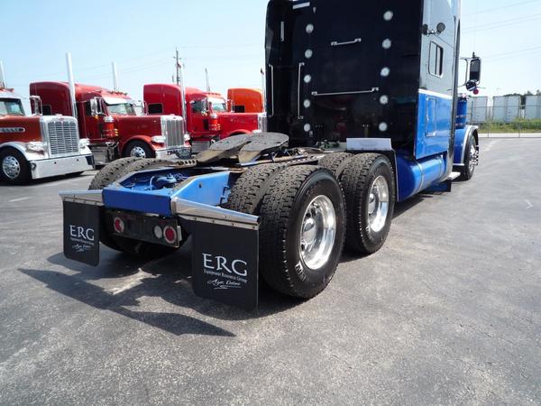 Vehicle thumb image